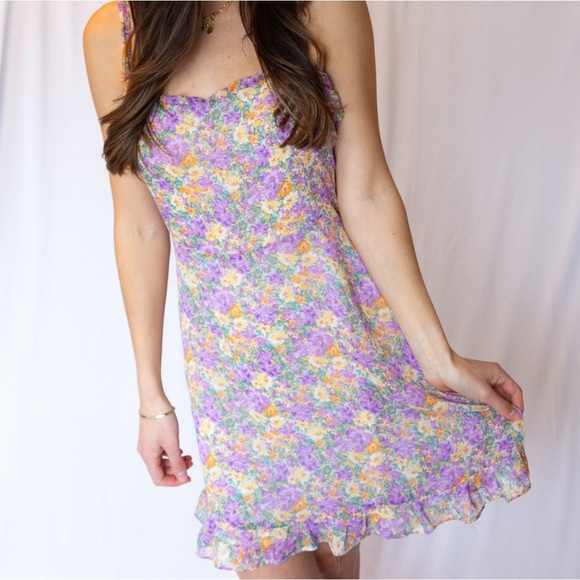 Lush floral dress - Picture 4 of 5